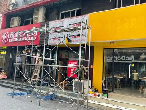 鹿邑制作广告招牌如何避免它发黄？